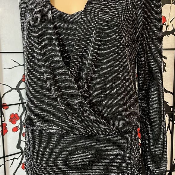 𝅺White House Black Market shimmering mini dress.  Size 10P NWT Black - Picture 8 of 14